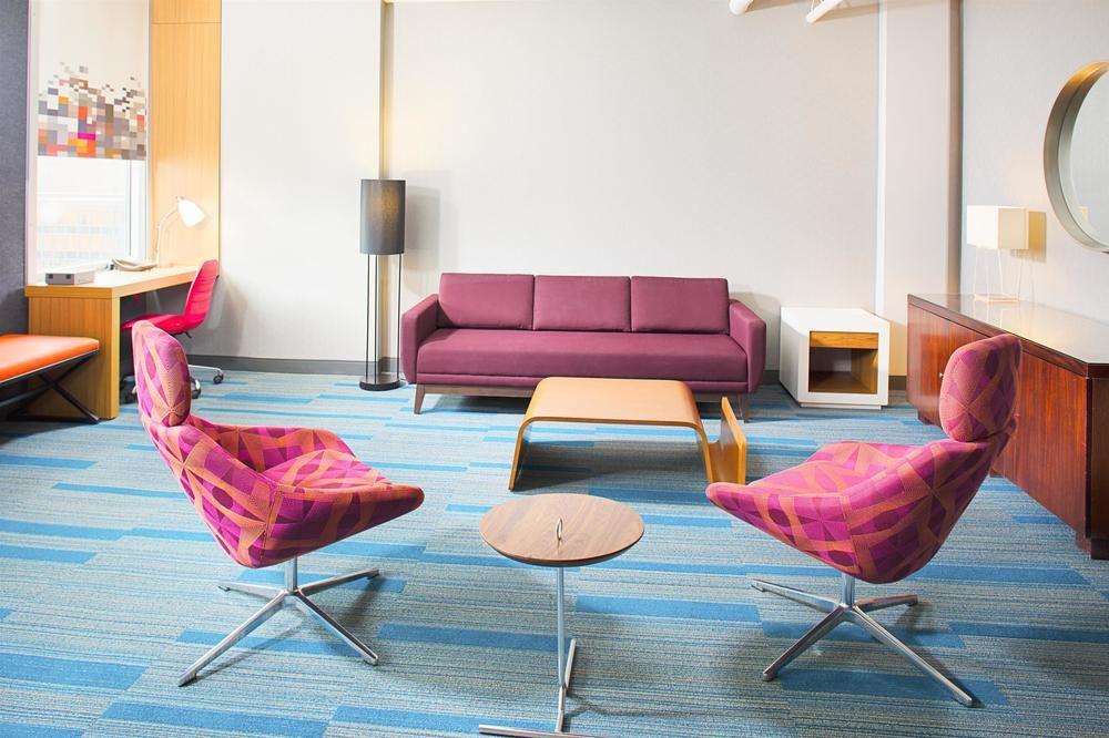 Aloft Charlotte City Center Exterior photo