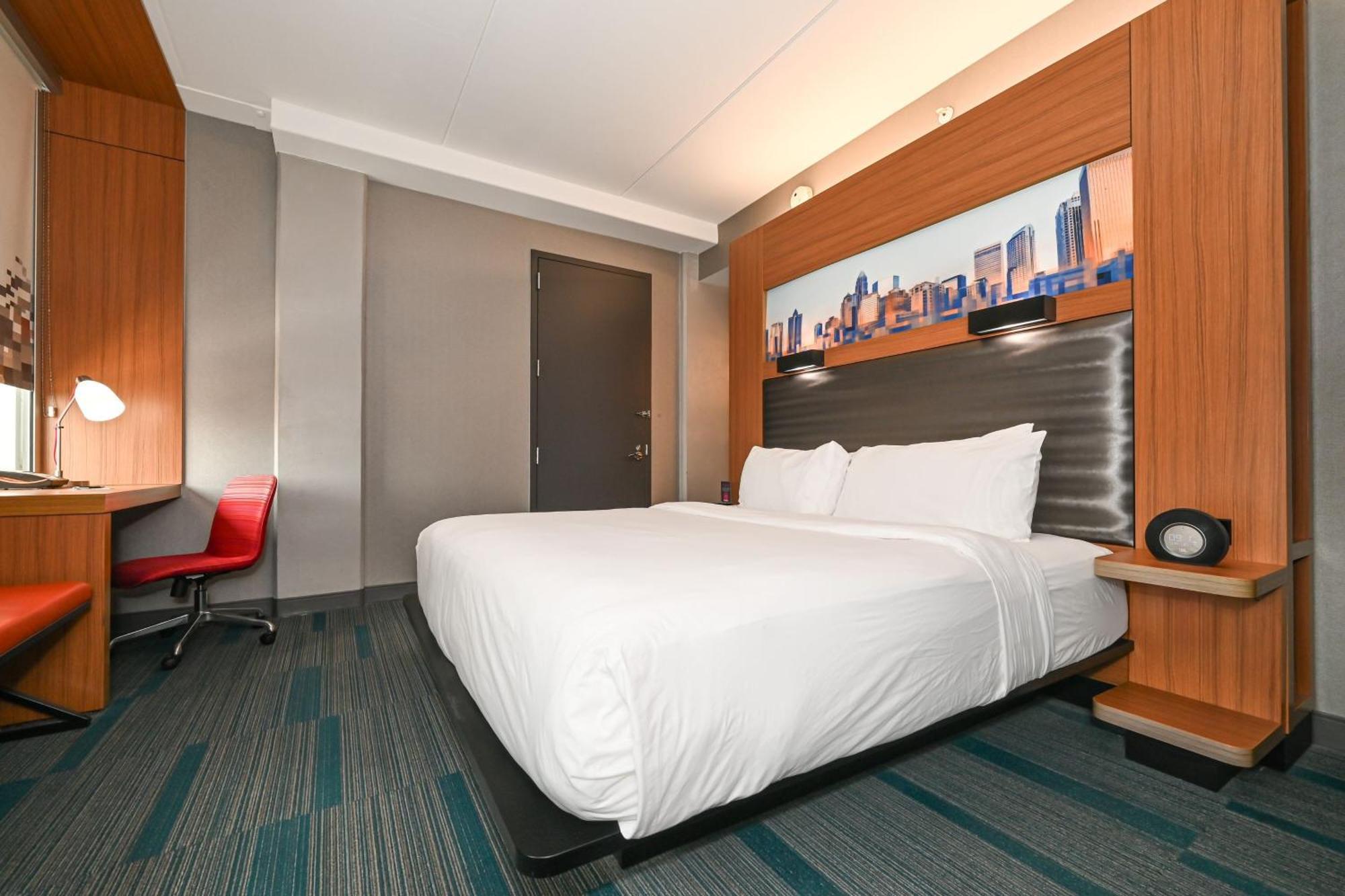 Aloft Charlotte City Center Exterior photo