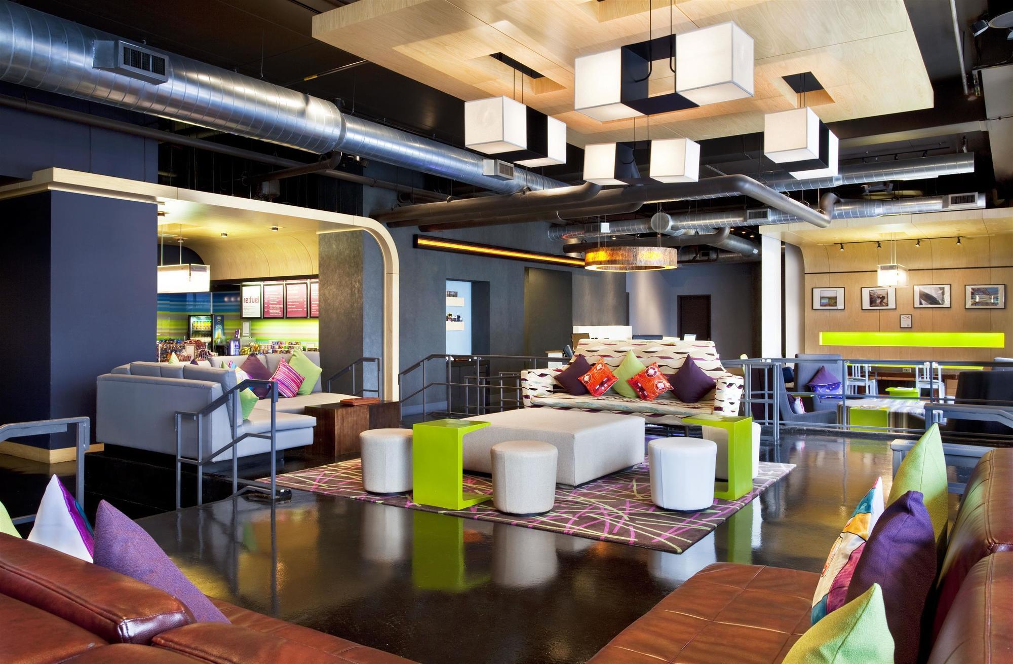 Aloft Charlotte City Center Exterior photo